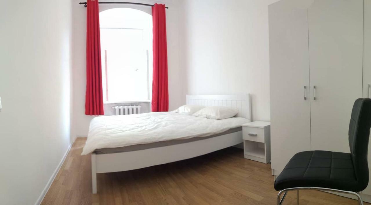 Modern Apartment In Lviv Historic Centre מראה חיצוני תמונה