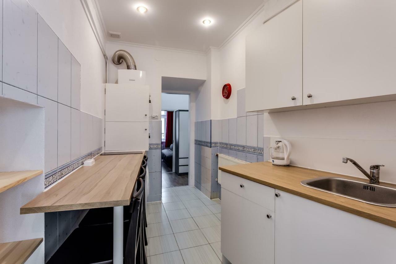 Modern Apartment In Lviv Historic Centre מראה חיצוני תמונה